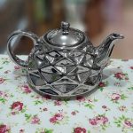 قوری نقره ای لوزی