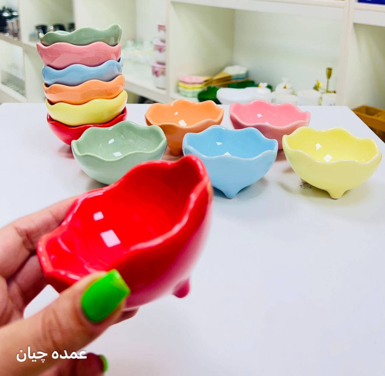 ست پیاله رنگی طرح دالبر پایه دار 6 عددی ست پیاله رنگی طرح دالبر پایه دار 6 عددی - Image 1