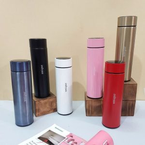فلاسک هوشمند دماسنج‌دار رنگی با نمایشگر دیجیتال دما
